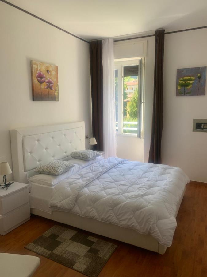 Albergo Al Lago อานโฟ ภายนอก รูปภาพ