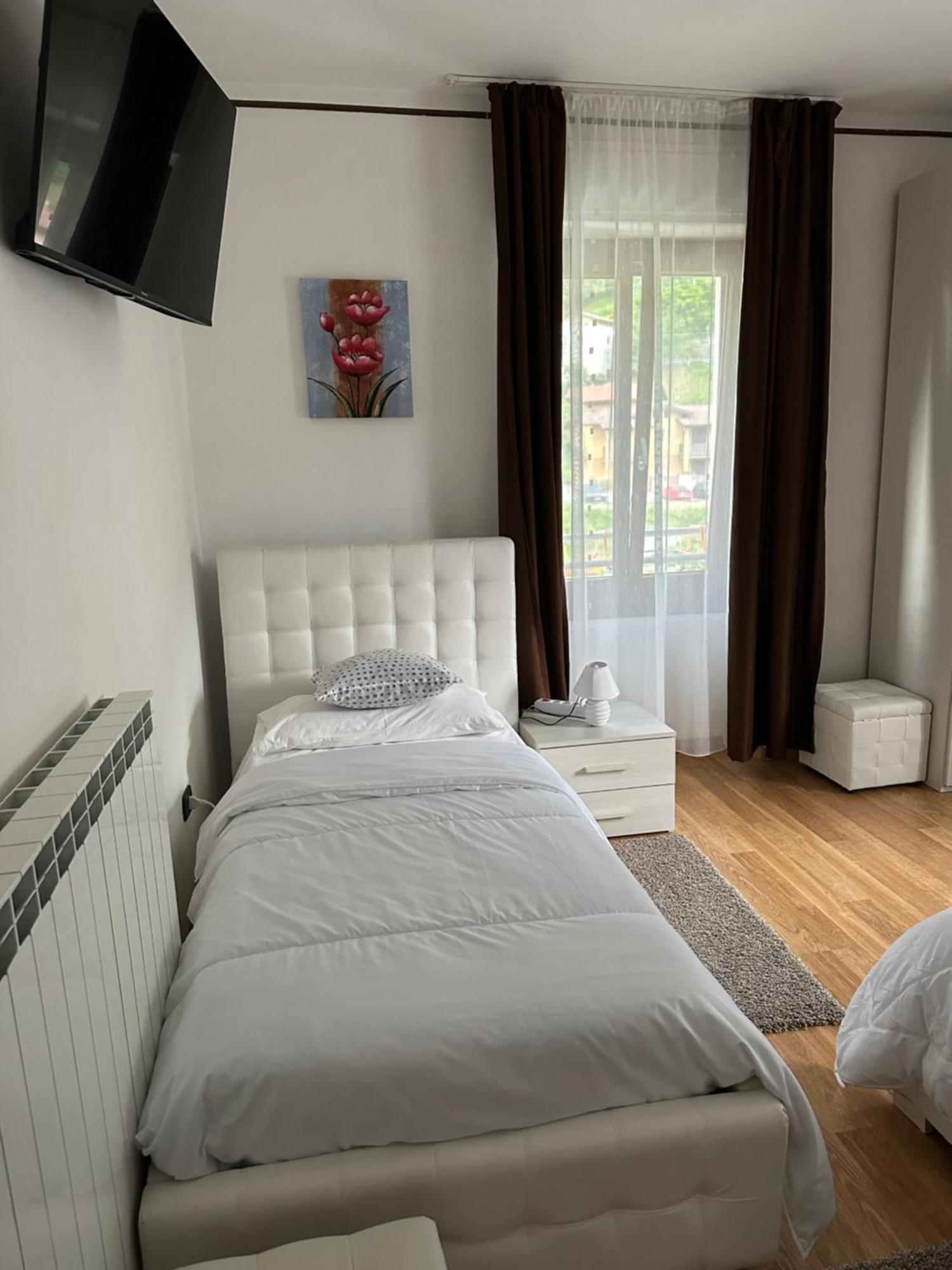 Albergo Al Lago อานโฟ ภายนอก รูปภาพ