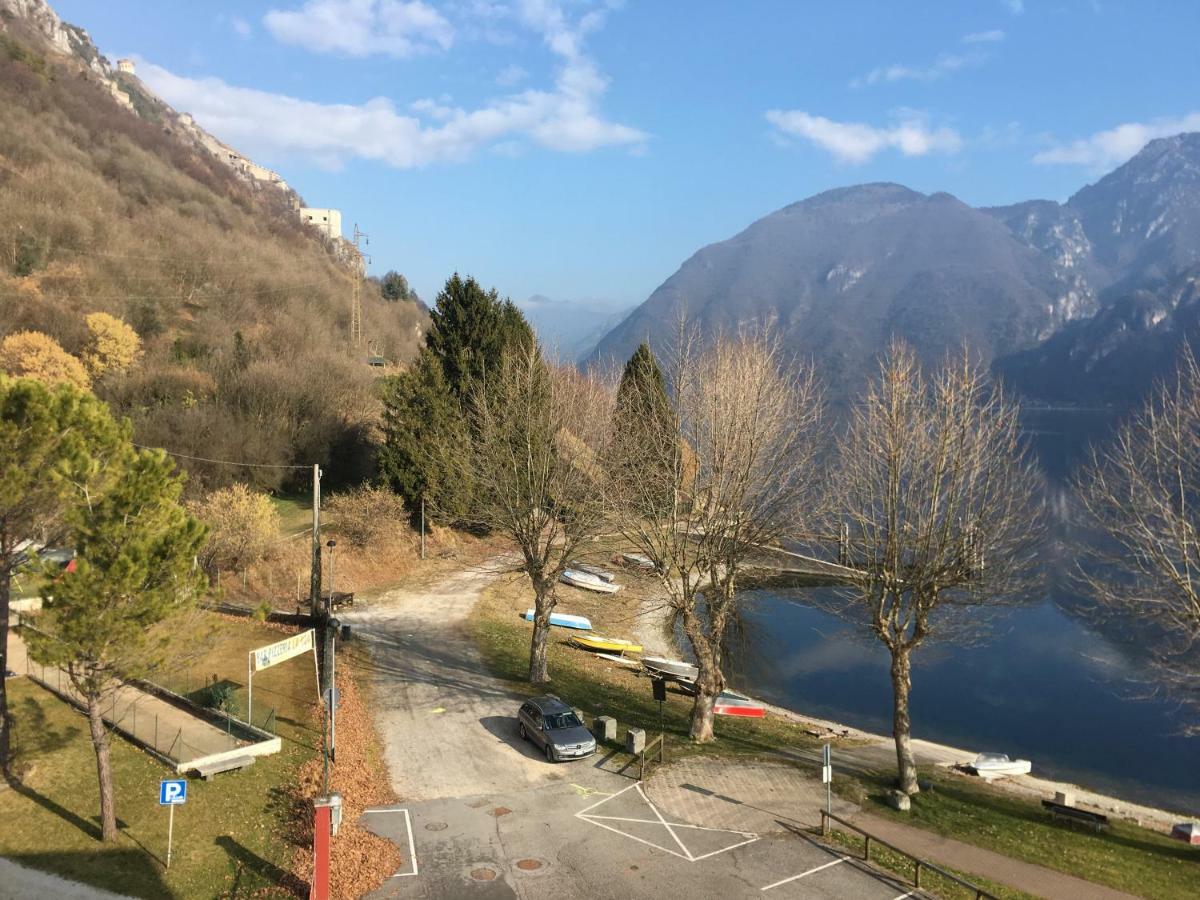Albergo Al Lago อานโฟ ภายนอก รูปภาพ